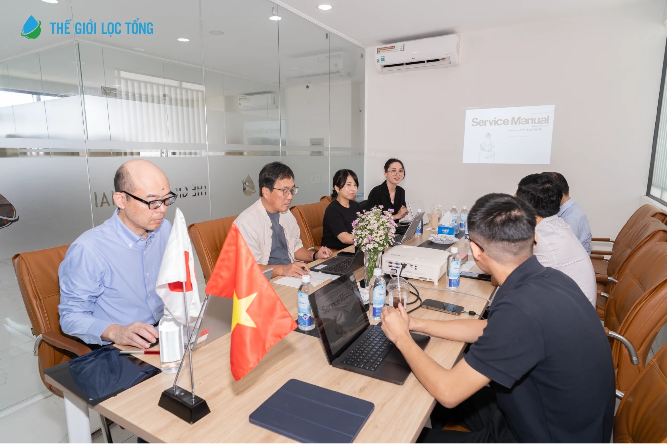 Panasonic & Thế Giới Lọc Tổng bàn chiến lược phát triển hệ thống lọc tổng lần thứ 2 - Sự quyết tâm nâng tầm chất lượng nước sạch tại Việt Nam 9 Trong khuôn khổ buổi họp, hai bên đã cùng thống nhiều nội dung chiến lược về sản phẩm, dịch vụ và kế hoạch ra mắt chính thức trong thời gian tới